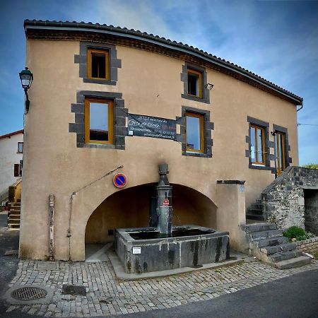 Gite De L'Ecole Romagnat Exterior photo